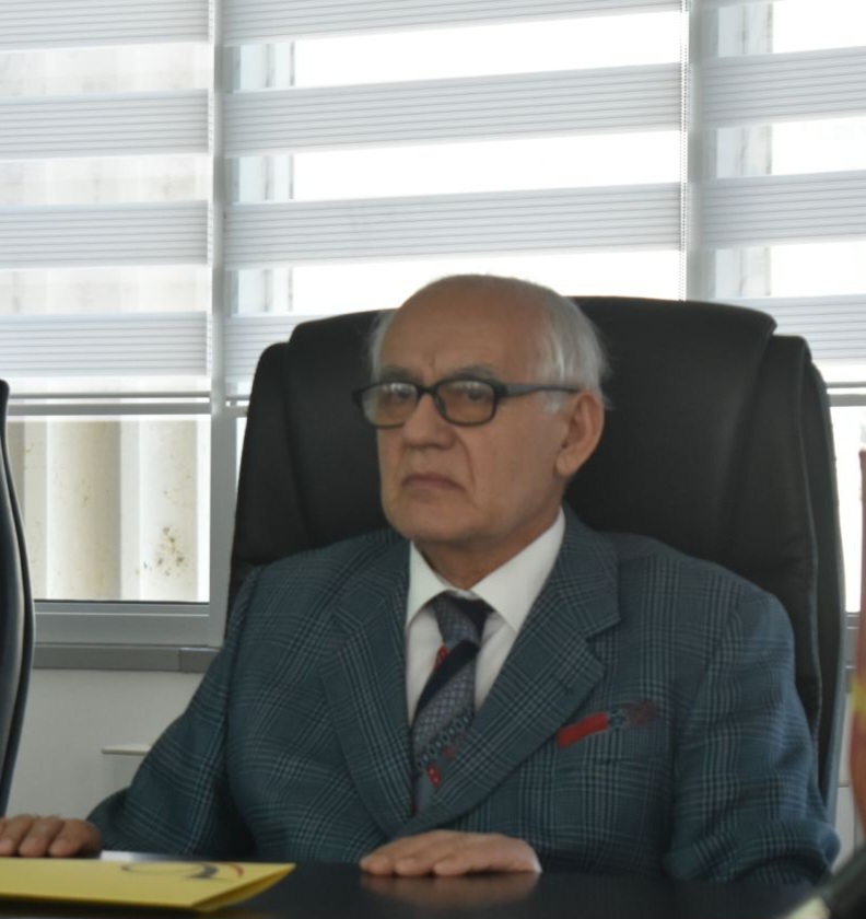 Писмена презентација на судијата проф. д-р Осман Кадриу на темата „Дали ни е потребен Закон за Уставниот суд”