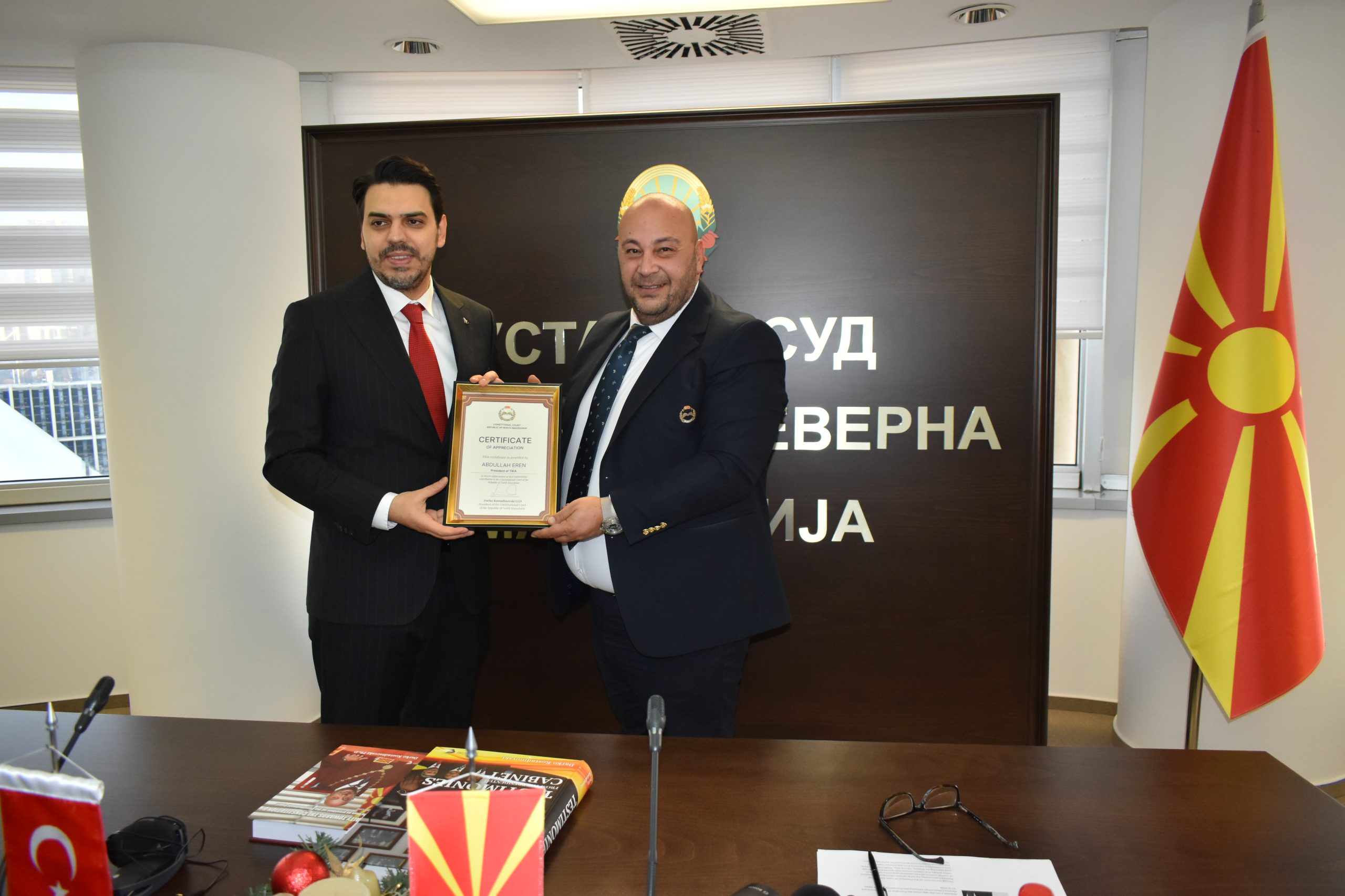 Средба на претседателот на Уставниот суд, д-р Дарко Костадиновски со претседателот на ТИКА, Абдулах Ерен